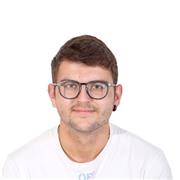 Profesor titulado en el Grado de Farmacia con experiencia dando clases particulares tanto de química, biología y matemáticas.